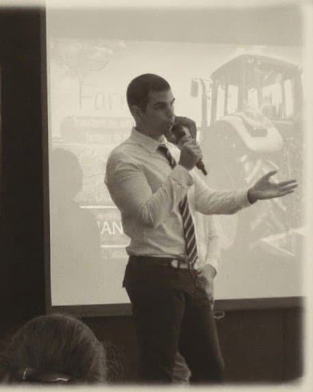 איתמר אסף מרצה בתוכנית יזמות ב-MassChallenge בוסטון, 2016